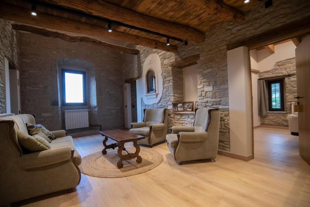 Вилла Mas El Coll El Gurb Экстерьер фото